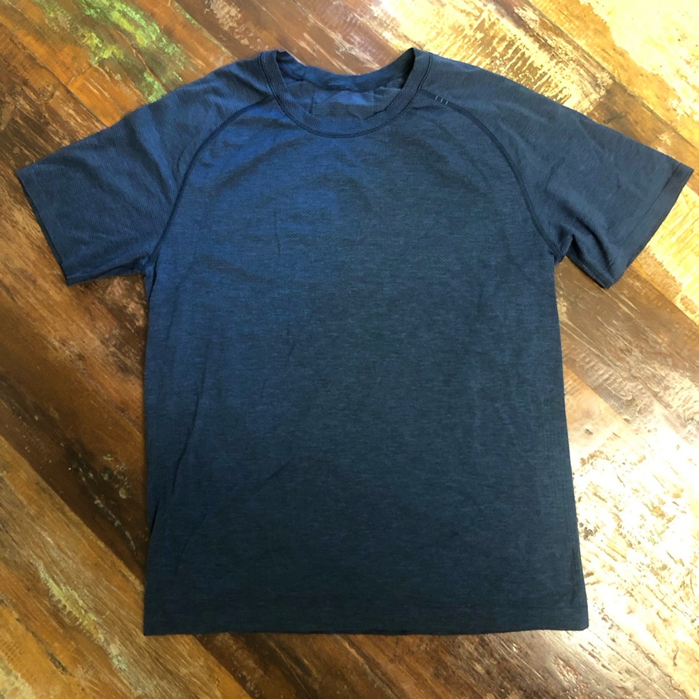 lululemon Metal Vent Tech- Navy/Blue